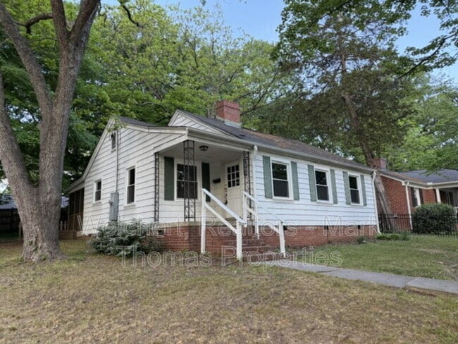 Photo - 1801 Forest Rd