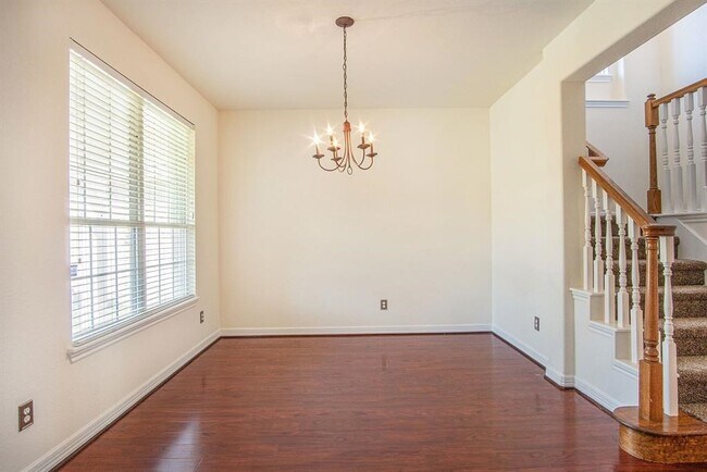 Photo - 19718 Summerlin Dr