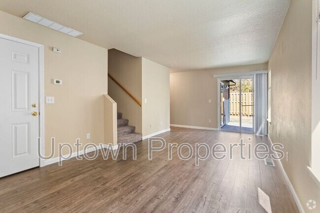 Building Photo - 14158 SE Summerfield Loop Rental