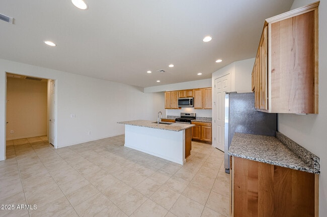 Photo - 25369 N 172nd Dr
