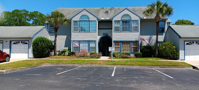 Photo - 4890 Lake Waterford Way W Condominio Unidad 1-212