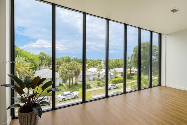 Photo - 1950 Fletcher St Unit 305