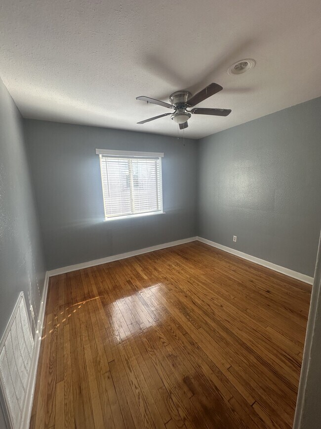 4217 Chamberlayne Ave Unidad 2