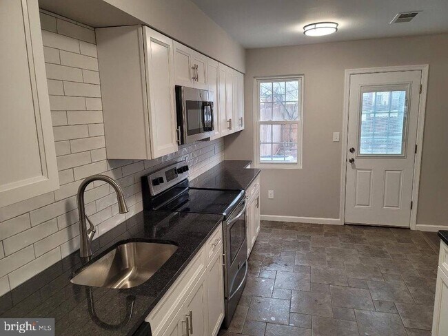 Photo - 22 Mimosa Ct