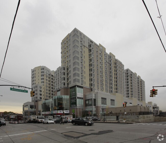 Photo - Sky View Parc