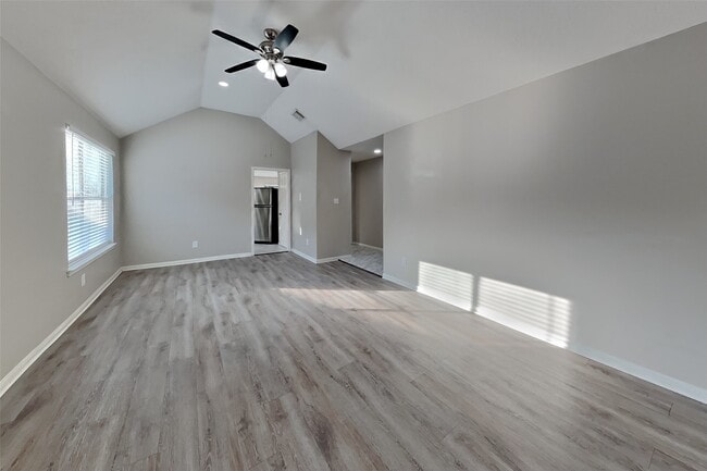 Photo - 5419 Roserock Ln