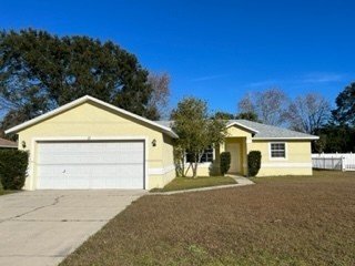 Building Photo - Perfect Peaceful Palm Coast Beauty 3/2 Available Today!