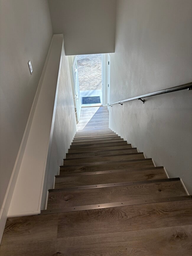 Photo - 2210 Arden Ct N