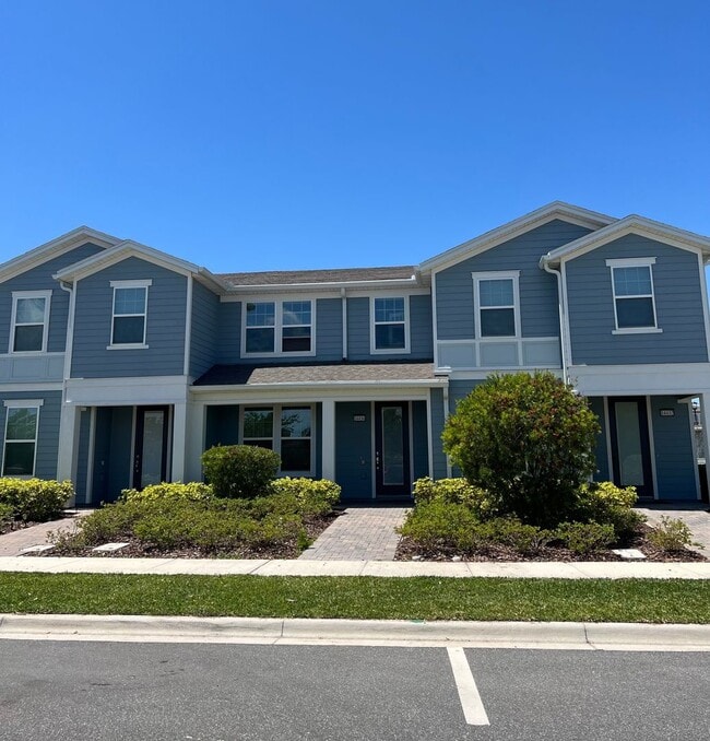 Building Photo - Isles of Lake Nona!! 3 Bedroom 2.5 Bathroom Townhome