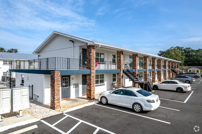 Building - Central Haven Apartments