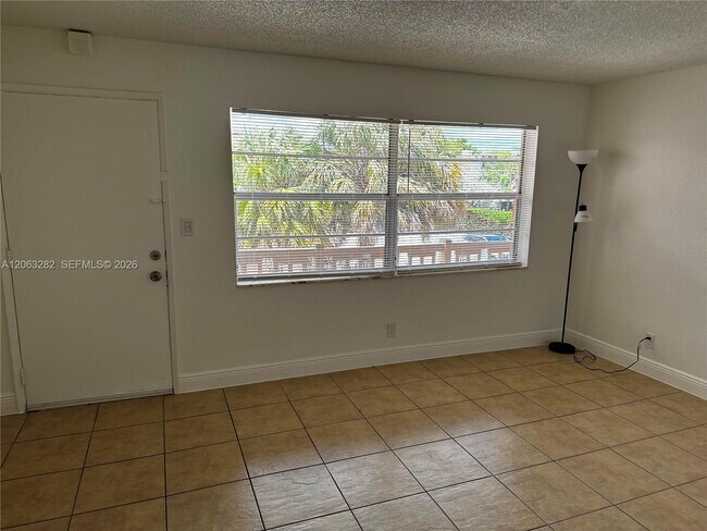 Photo - 241 SE 9th Ave Unit 203