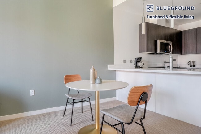 Photo - 388 Santana Row Unidad FL5-ID1407