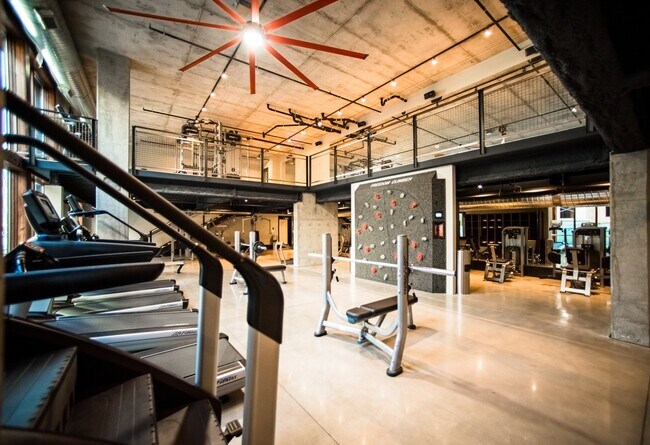 Hardware Apartments