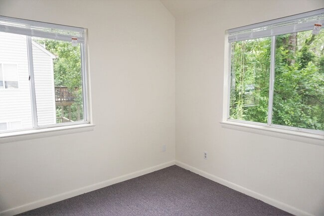 Photo - Khare Duplex Unit B