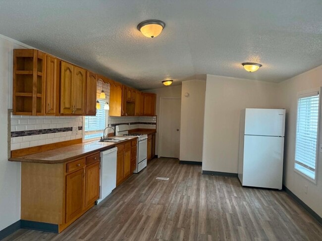 Photo - 1236 N Oaklane Rd