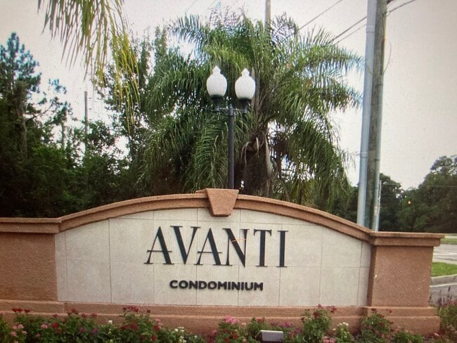 2 Beds 2 Baths in Avanti - 3591 Kernan Blvd S Unit #404