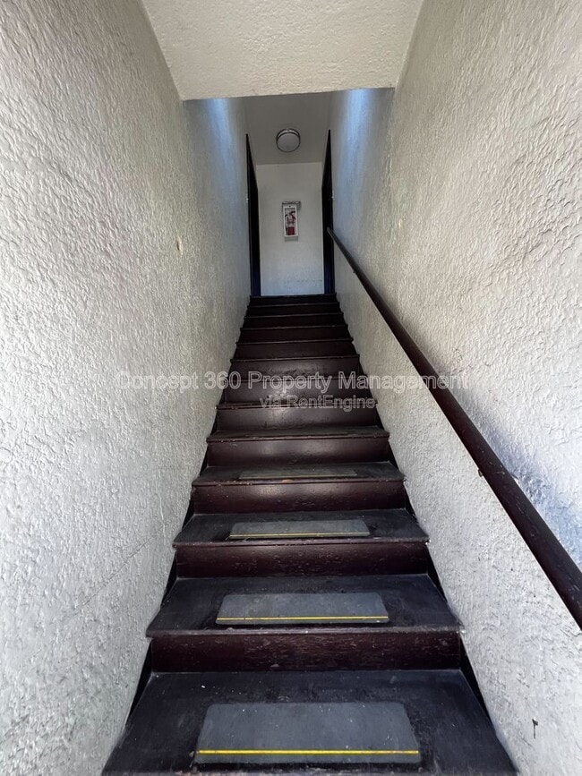 Photo - 1421 1/2 Obispo Ave