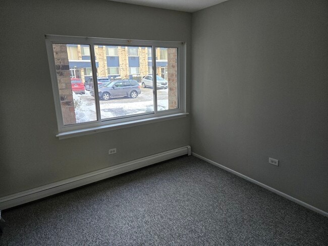 Photo - 8655 1/2 W Foster Ave Unidad 1B