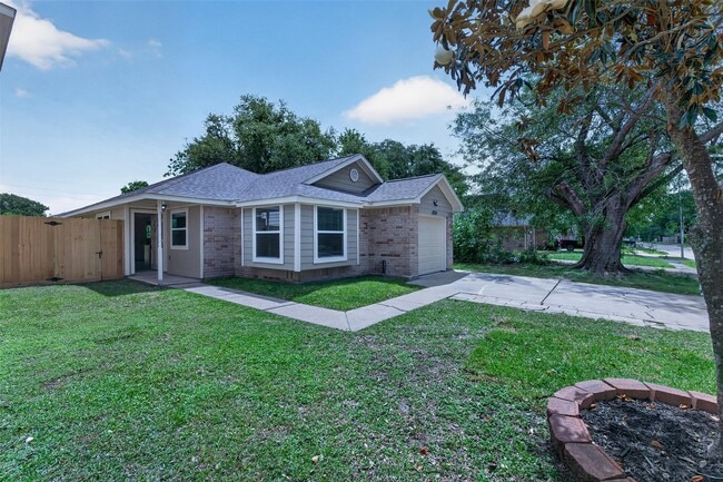 Building Photo - 12534 Warrenwood Dr