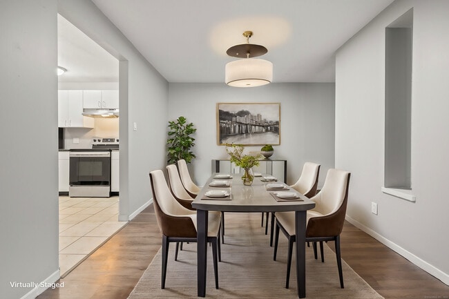 Photo - 100 State St