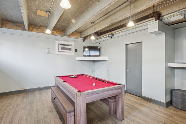 Photo - Barbizon Apartments