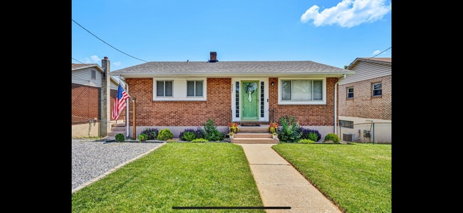Building Photo - 2627 Radford Rd NE Rental
