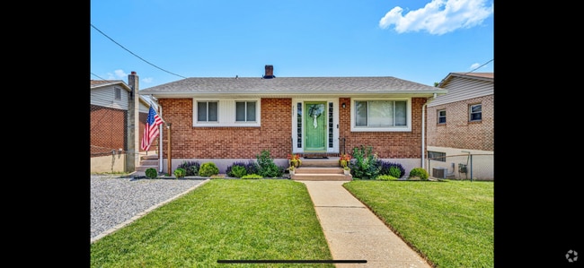Building Photo - 2627 Radford Rd NE Rental