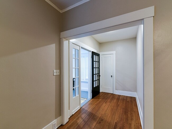 Photo - Beautifully Remodeled 2 Bedroom Craftsman Home near Downtown Auburn