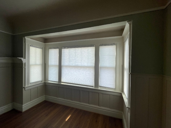 Photo - 1127 Elgin St