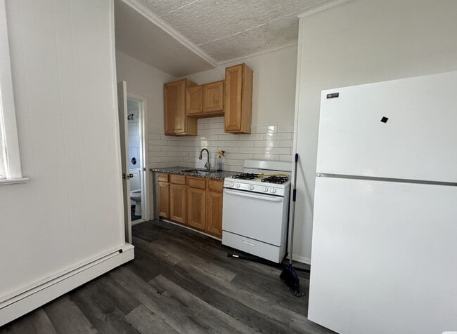 Photo - 708 Broadway Unidad 3R