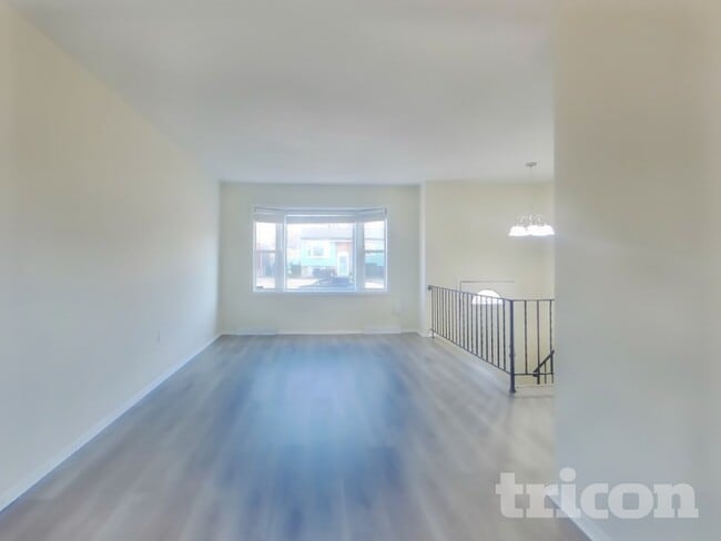 Photo - 3109 Lakehurst Ave