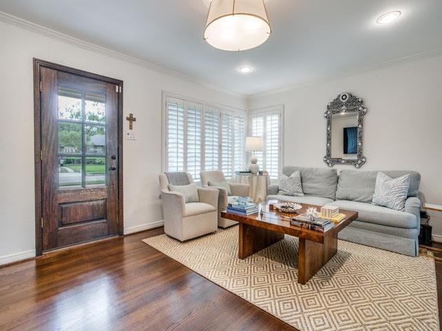 Photo - 6249 Sudbury Dr