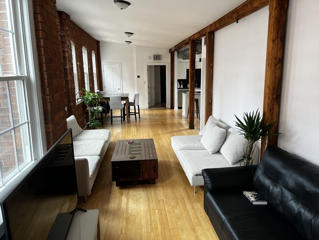 Photo - 102 Audubon St Unit 3rd Floor