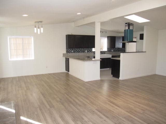 Photo - 9433 Fullerton Ave