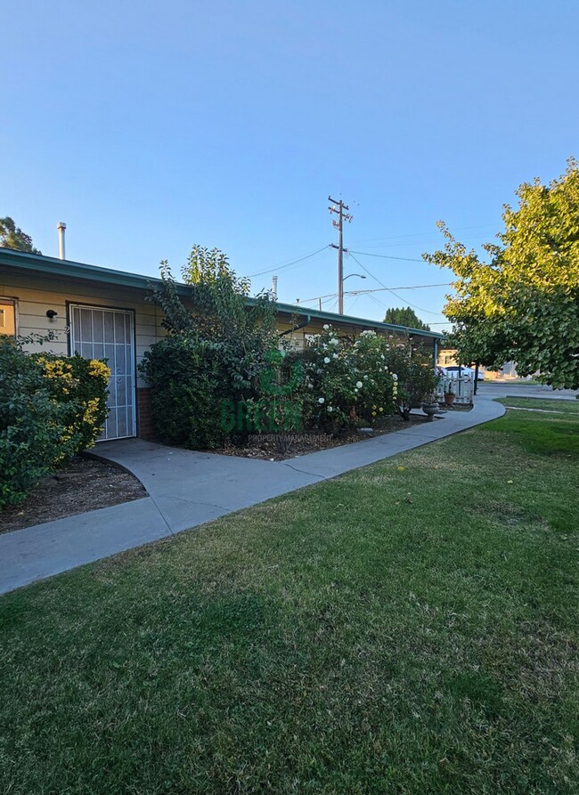1326 Leonard Ave Apartment Unit 2 Modesto, CA