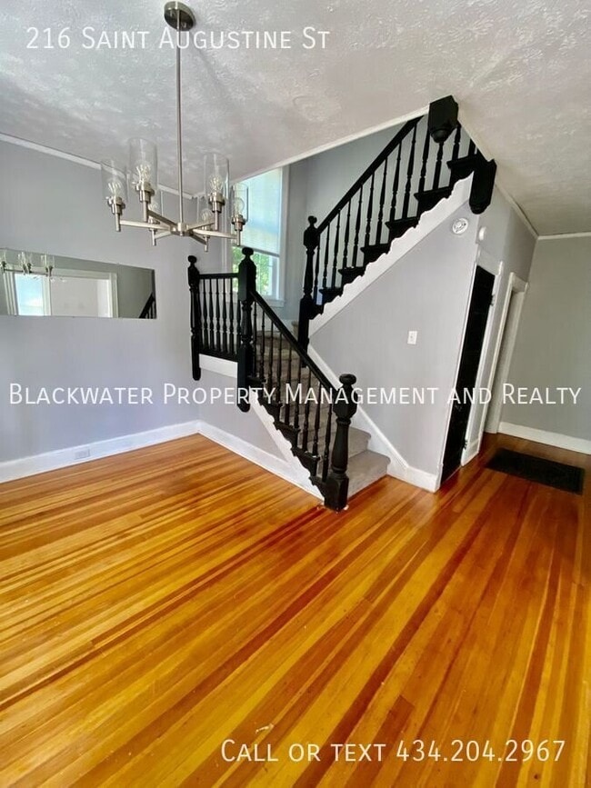 216 St Augustine St