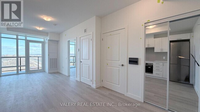 Photo - 461 Green Rd Unit 1208