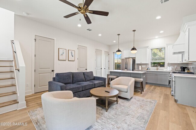 Photo - 105 Steiner Oaks