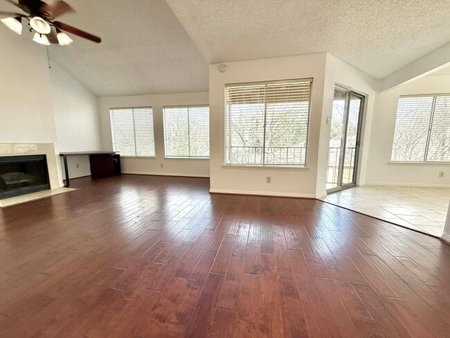 Photo - 12100 Overbrook Ln Unit 17D