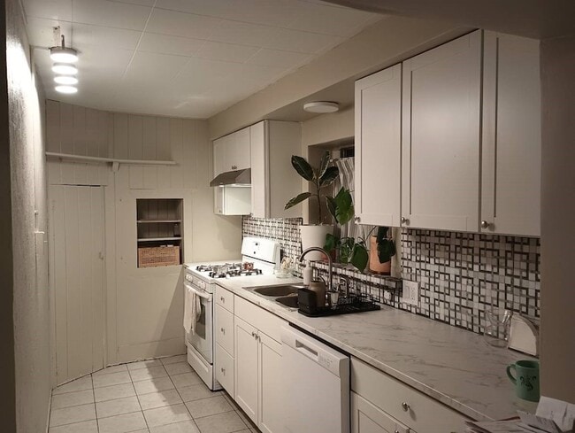 Photo - 1203 Agua Fria St Unit A