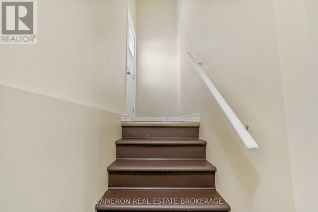 Photo - 1232 Cumberland St Unité C