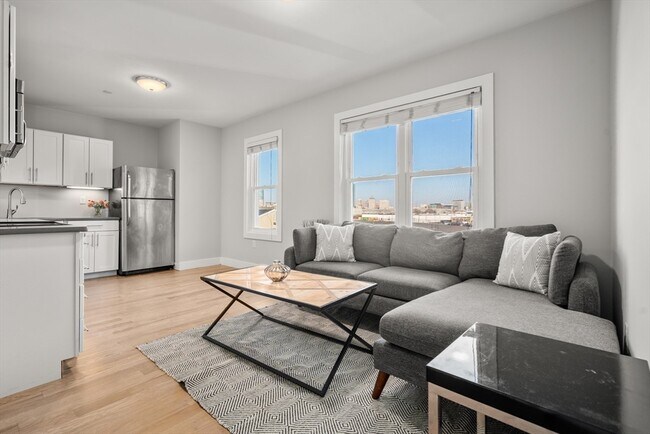 Photo - 543 Dorchester Ave Unit 5