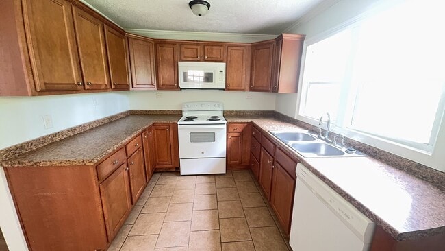 Photo - 808 S 10th St