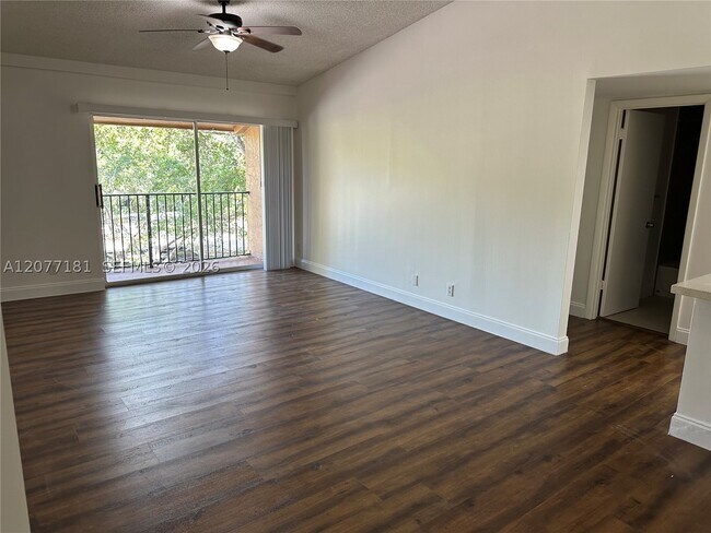 Photo - 10757 Cleary Blvd Unit 307