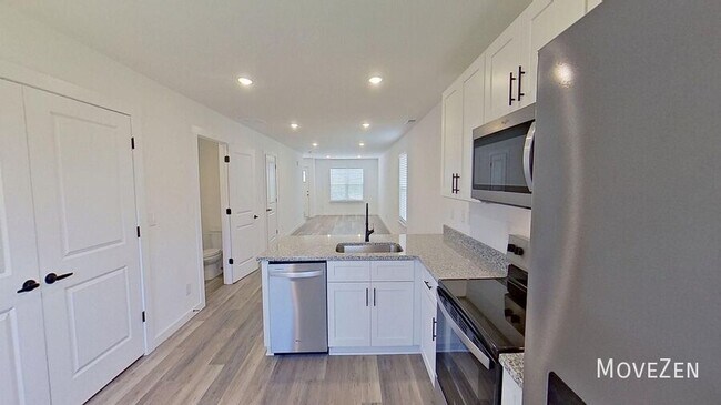 Photo - 277 Vanderbilt Rd