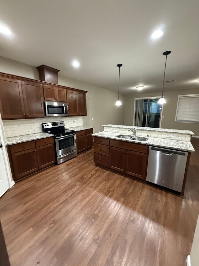 Building Photo - FREE DEC RENT Beautiful Luxury Home for Rent!!