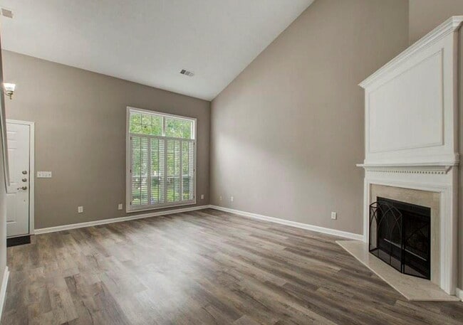 Photo - 3321 Serenade Ct