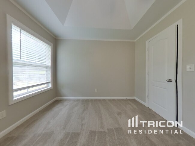 Photo - 110 Millwheel Dr