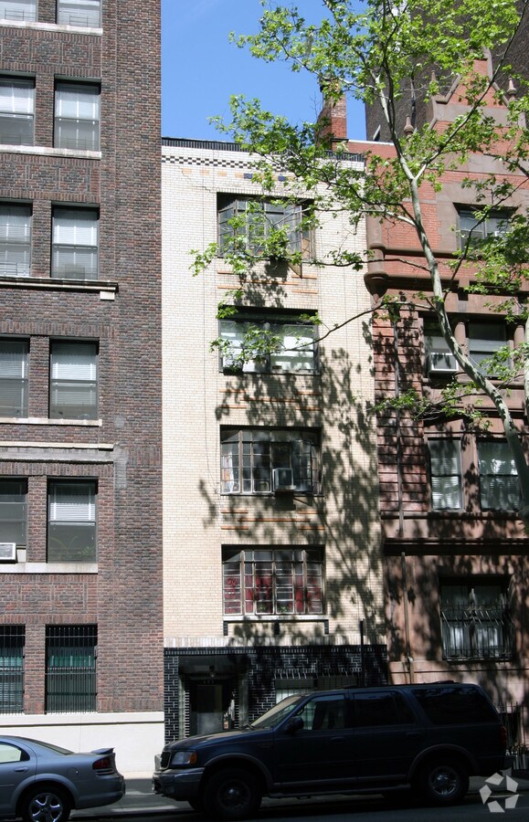 Photo - 487 W West End Ave