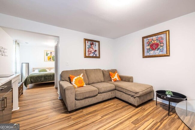 Photo - 4350 Welcome All Rd